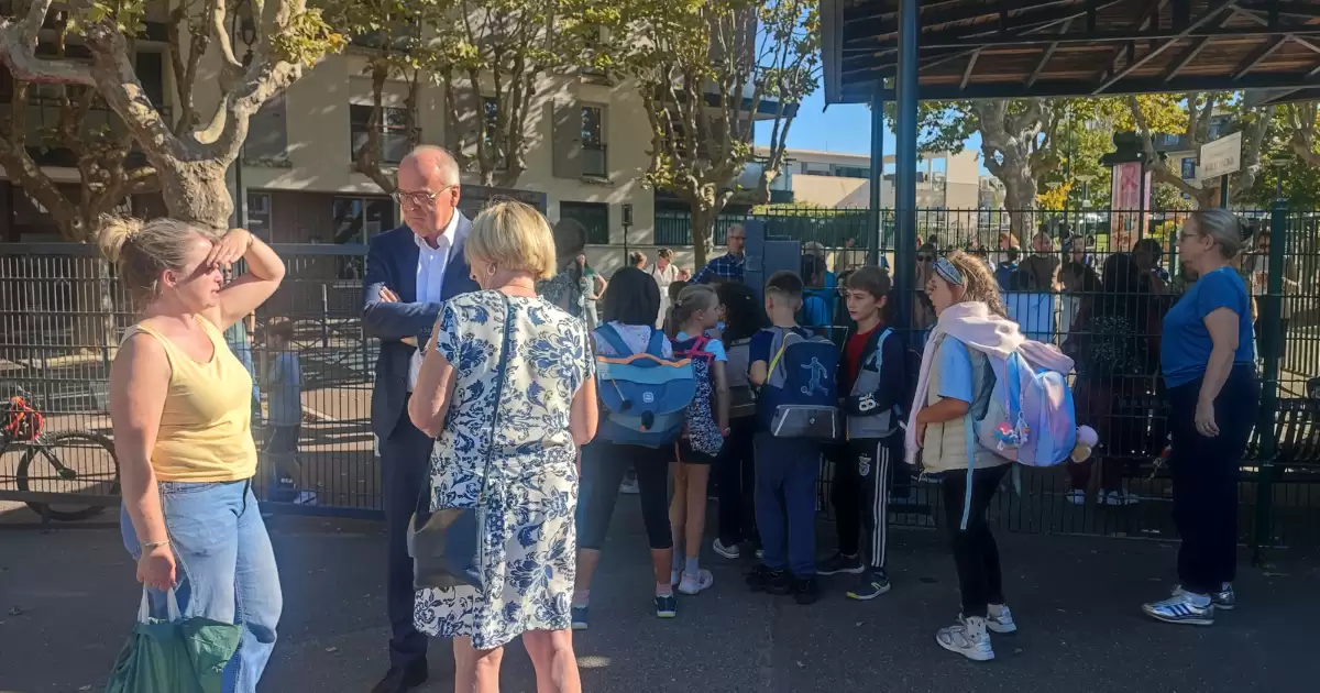 Rentrée scolaire : visite de l'école Marcel Pagnol 